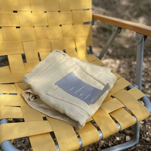 NWT Everlane Way High Jean in soybean tall - Picture 5 of 5